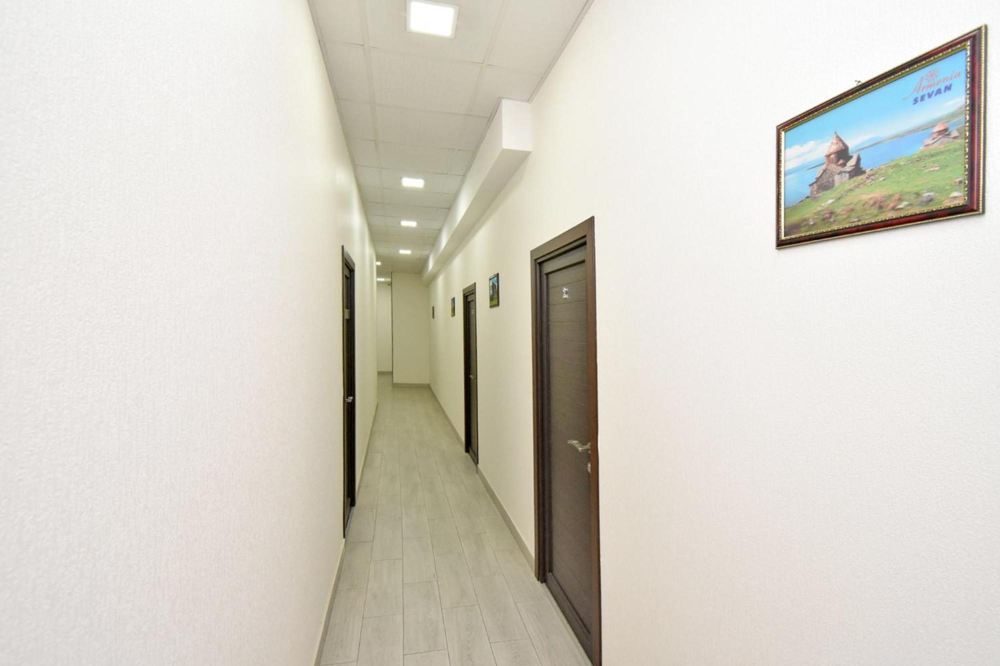 Modern Apartments And Tours يريفان المظهر الخارجي الصورة